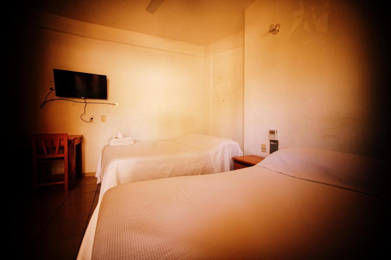 Hotel Yurimar Puerto Escondido  Esterno foto
